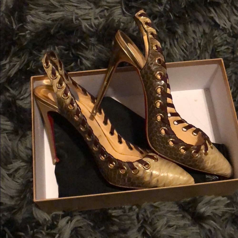 Christian Louboutin Ostrich slingback